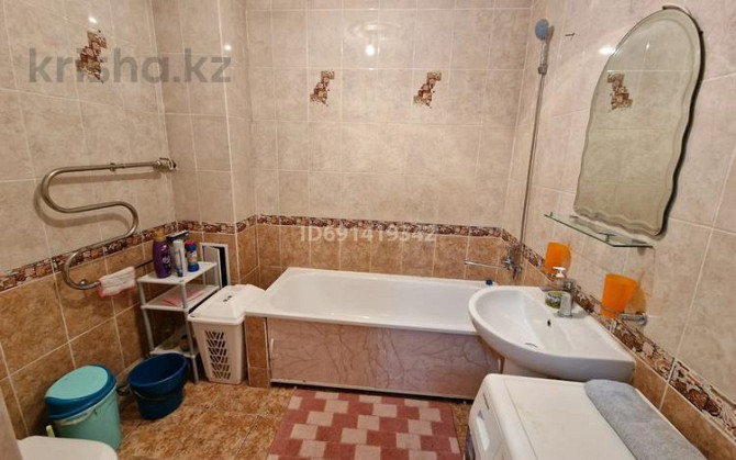 4-комнатная квартира, 90 м², 8/24 этаж помесячно, Момышулы 7 - Дворец школьников Астана - изображение 6