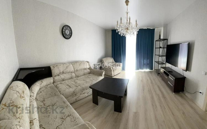 3-комнатная квартира, 85 м², 9/9 этаж помесячно, Мира 58 Костанай - изображение 1