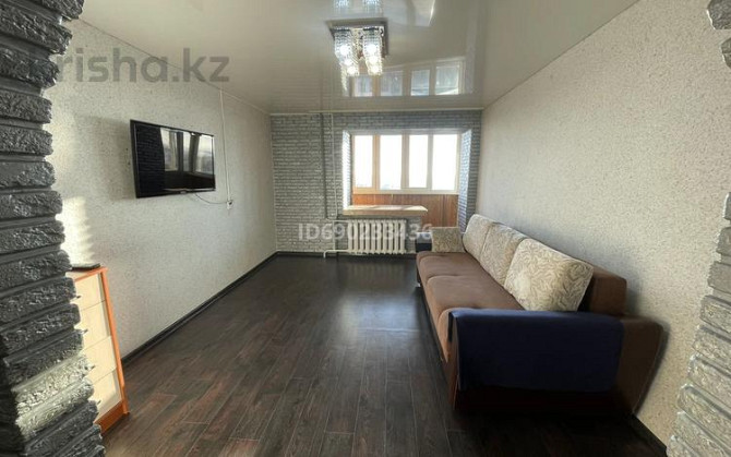 2-комнатная квартира, 60 м², 9/9 этаж помесячно, Сатпаева Петропавловск - изображение 4