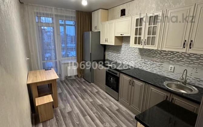 1-комнатная квартира, 42 м², 5/9 этаж помесячно, 1-й микрорайон, Курганская 2 Костанай - изображение 1