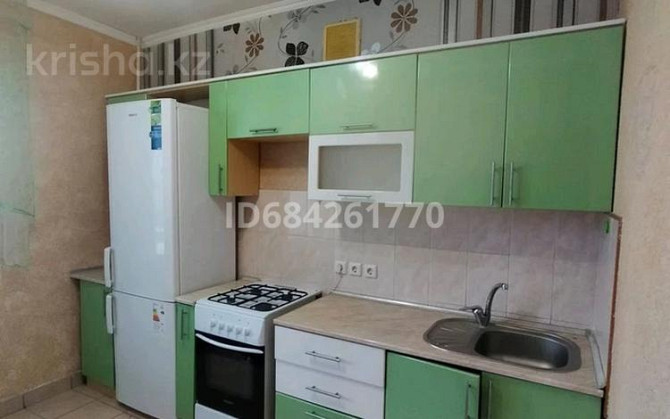 1-комнатная квартира, 40 м², 8/9 этаж помесячно, Қизатова 5н Петропавловск - изображение 1