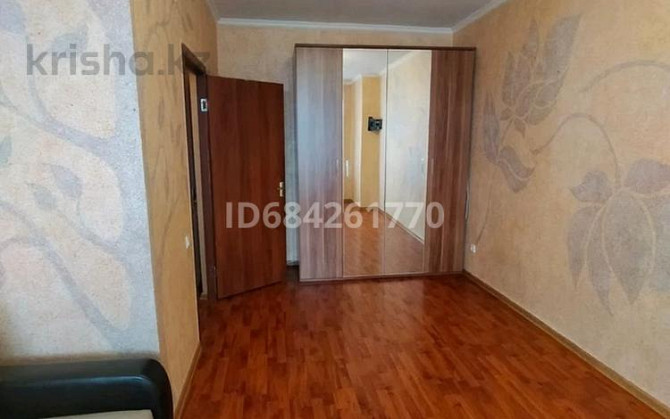 1-комнатная квартира, 40 м², 8/9 этаж помесячно, Қизатова 5н Петропавловск - изображение 8