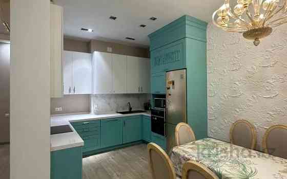 3-комнатная квартира, 110 м², 5/9 этаж помесячно, Панфилова 12 Астана