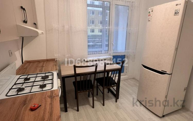 2-комнатная квартира, 49 м², 1/9 этаж помесячно, Раймбек батыра 273  - изображение 4