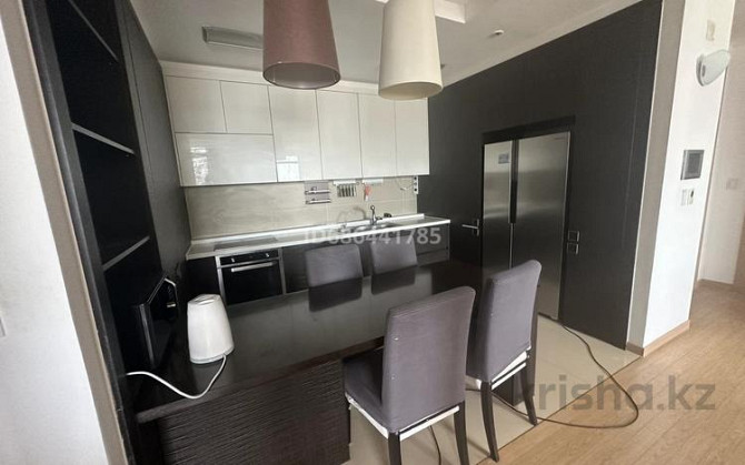 3-комнатная квартира, 90 м², 16/23 этаж помесячно, Кошкарбаева 10 Астана - изображение 2