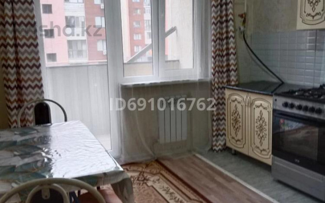2-комнатная квартира, 55 м², 2/6 этаж помесячно, мкр Шугыла, Жунисова 10 к3 Алматы - изображение 2