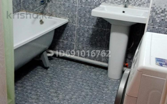 2-комнатная квартира, 55 м², 2/6 этаж помесячно, мкр Шугыла, Жунисова 10 к3 Алматы - изображение 5