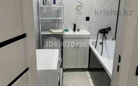 1-комнатная квартира, 38 м², 7/9 этаж помесячно, Жургенова 19 Астана