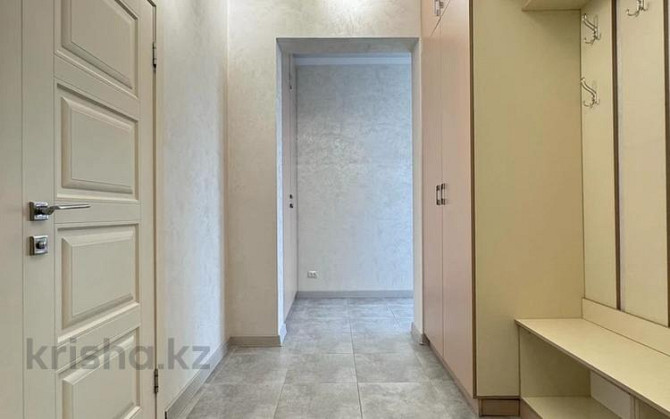 1-комнатная квартира, 55 м², 7/16 этаж помесячно, Розыбакиева 8 - Аль-Фараби Almaty - изображение 6