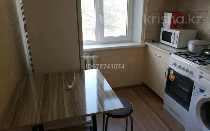 1-комнатная квартира, 35 м², 2/5 этаж помесячно, мкр Центральный 114а - Махамбета Atyrau - photo 3