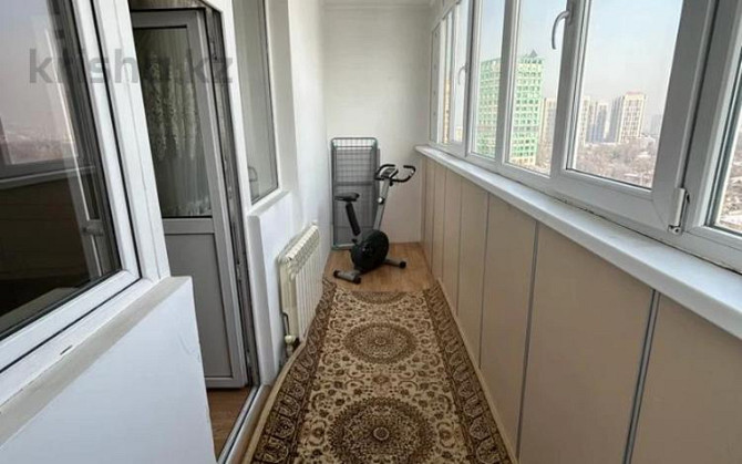 3-комнатная квартира, 90 м², 8/16 этаж помесячно, Розыбакиева 289 Almaty - изображение 2