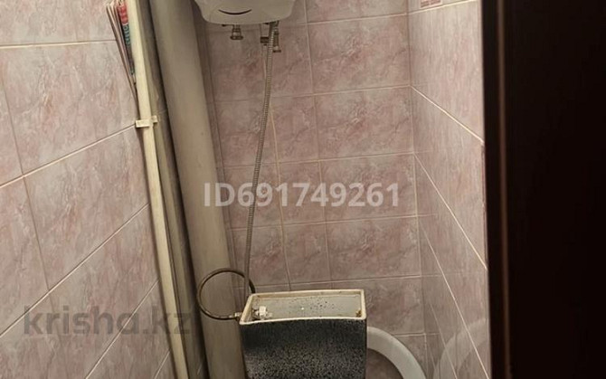 1-комнатная квартира, 18 м², 1/5 этаж помесячно, 7 микрорайон 15 - Рядом есть школа есть садик рядом Темиртау - изображение 1
