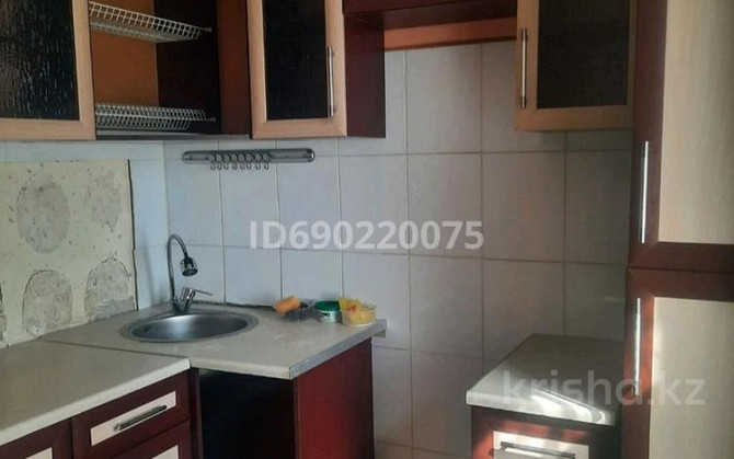 2-комнатная квартира, 42 м², 3/5 этаж помесячно, Момышулы 56 - Центр Kentau - photo 5