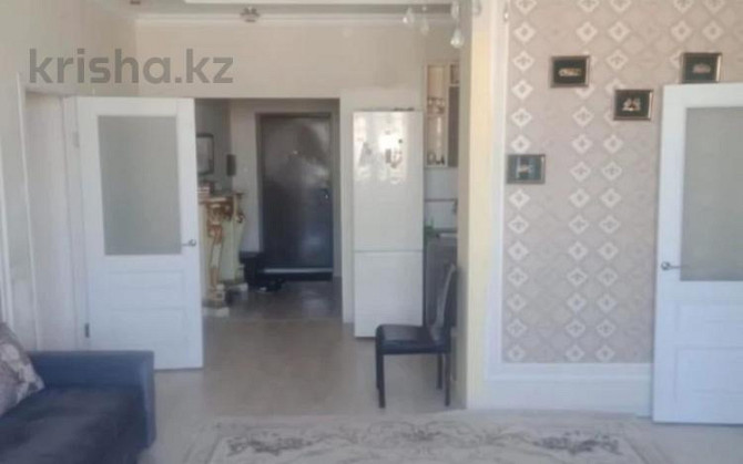 3-комнатная квартира, 100 м², 15/21 этаж помесячно, Юрия Гагарина 133Б Almaty - photo 2