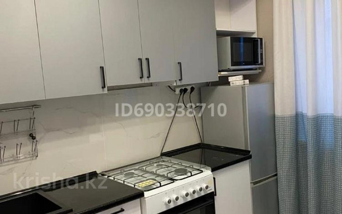 1-комнатная квартира, 40 м², 8/9 этаж помесячно, Айманова 149 Алматы - изображение 1