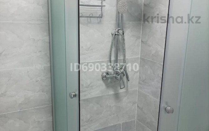 1-комнатная квартира, 40 м², 8/9 этаж помесячно, Айманова 149 Алматы - изображение 8