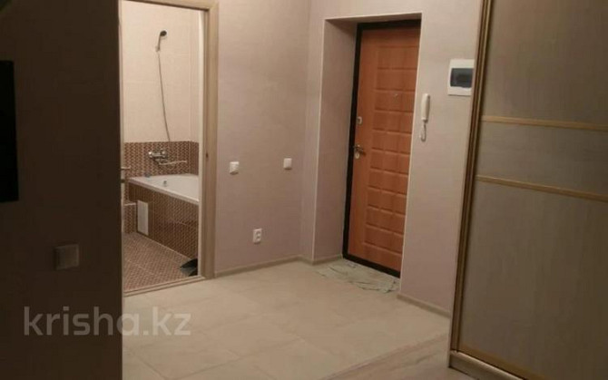 1-комнатная квартира, 39 м², 6/9 этаж помесячно, Касым кайсенова 4 Astana - photo 3