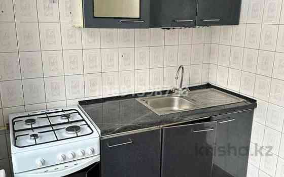 3-комнатная квартира, 61.5 м², 1/5 этаж помесячно, мкр Орбита-4 Алматы