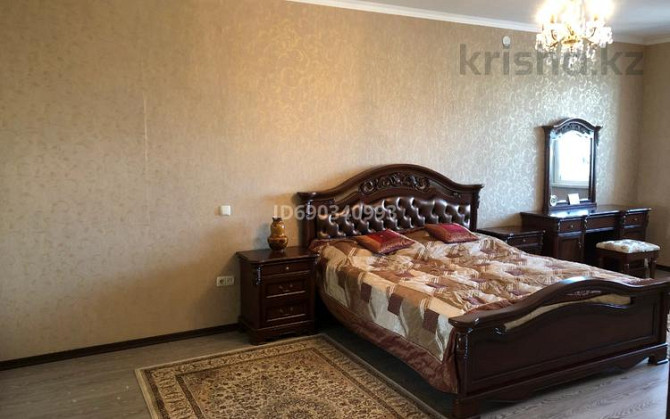 3-комнатная квартира, 123 м², 7/10 этаж помесячно, Байтурсынова 58В Шымкент - изображение 8