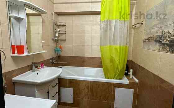 3-комнатная квартира, 75 м², 2/5 этаж помесячно, Айманова 170 - Солодовникова Almaty