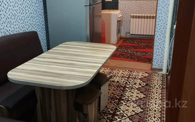 3-комнатная квартира, 68 м², 2/5 этаж помесячно, мкр Восток 34 Шымкент - изображение 1