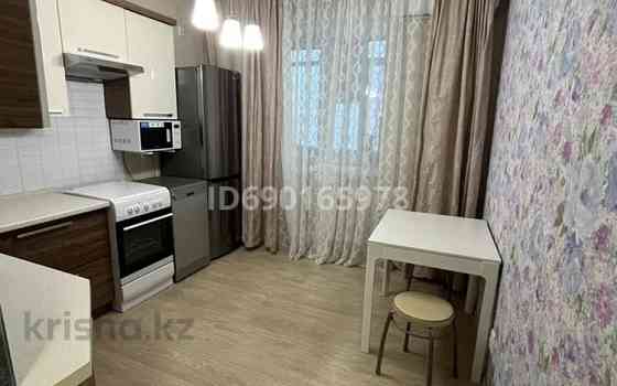 2-комнатная квартира, 41 м², 3/9 этаж помесячно, Улы-дала 67 Астана