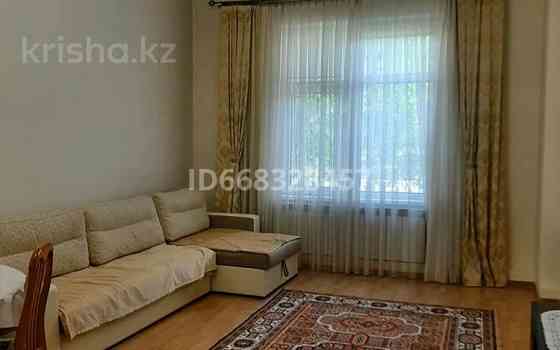 2-комнатная квартира, 85 м², 2/4 этаж помесячно, Калдаякова 2/1 Астана