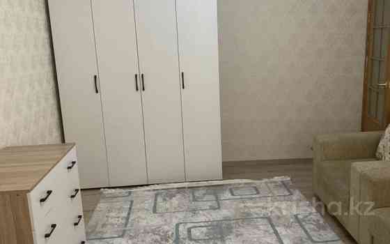3-комнатная квартира, 63 м², 2/5 этаж помесячно, Сейфуллина 14/3 Астана