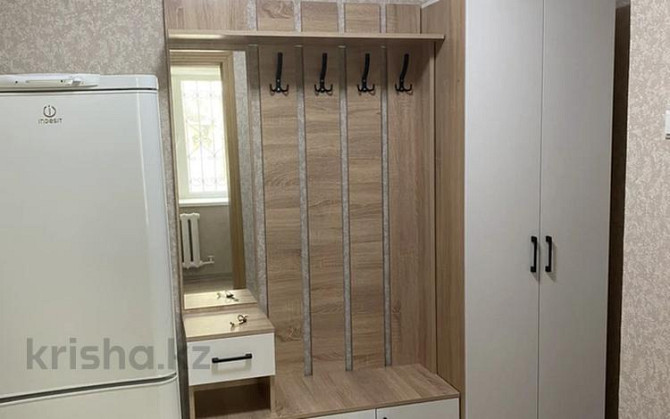 3-комнатная квартира, 63 м², 2/5 этаж помесячно, Сейфуллина 14/3 Астана - изображение 1