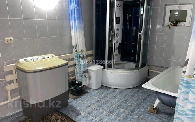 6-комнатная квартира, 196 м², 1/1 этаж помесячно, Абенова 77а - Караван сарай Туркестан - изображение 3