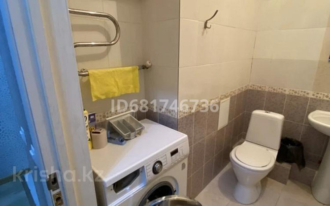 1-комнатная квартира, 44 м², 3/15 этаж помесячно, Байтурсынова 23 Астана - изображение 5