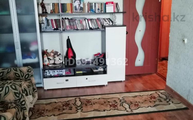 3-комнатная квартира, 63 м², 1/2 этаж помесячно, мкр Лесхоз 43 Atyrau - photo 1
