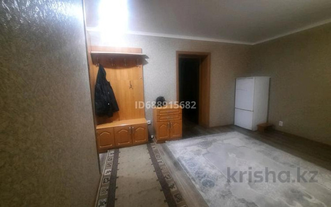 2-комнатная квартира, 48 м², 5/5 этаж помесячно, Естая 40 - Горсад Павлодар - изображение 7