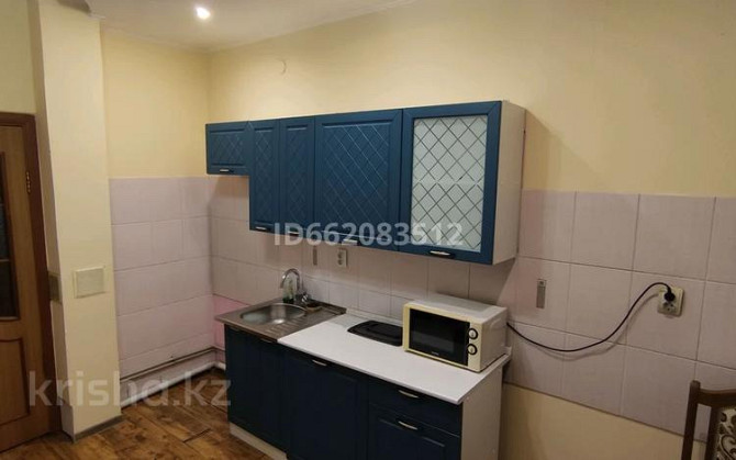 2-комнатная квартира, 56 м², 3/3 этаж помесячно, проспект Абая 15 - проспект Достык Алматы - изображение 3