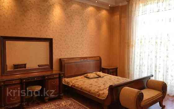 4-комнатная квартира, 160 м², 7/7 этаж помесячно, Фурманова 301 Алматы
