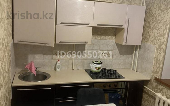 2-комнатная квартира, 52 м², 3/5 этаж помесячно, мкр Орбита-4 19 Алматы - изображение 4