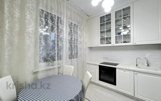 1-комнатная квартира, 50 м², 3/12 этаж помесячно, проспект Гагарина 287/2 - Левитана Almaty - photo 1