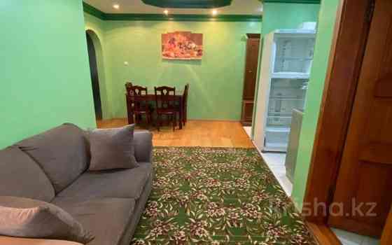 3-комнатная квартира, 56 м², 4/4 этаж помесячно, Абая 27 - Кунаева Almaty