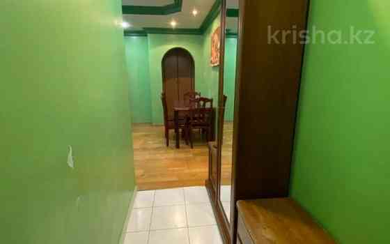3-комнатная квартира, 56 м², 4/4 этаж помесячно, Абая 27 - Кунаева Almaty