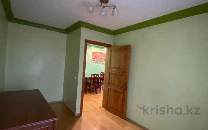 3-комнатная квартира, 56 м², 4/4 этаж помесячно, Абая 27 - Кунаева Almaty - photo 7