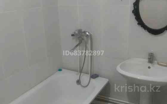 1-комнатная квартира, 40 м², 4/9 этаж помесячно, мкр Нурсая 117 Atyrau