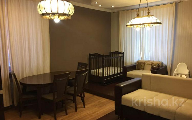 3-комнатная квартира, 77 м², 2/5 этаж помесячно, Кирова 67 Ust-Kamenogorsk - photo 3