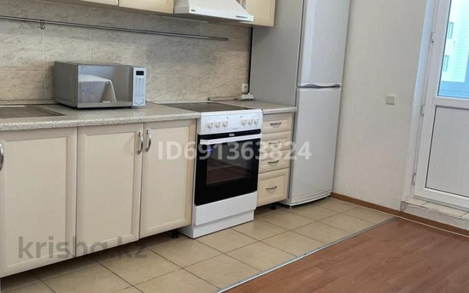 3-комнатная квартира, 85 м², 8/9 этаж помесячно, Сарайшык 9 - Акмешит Астана - изображение 6