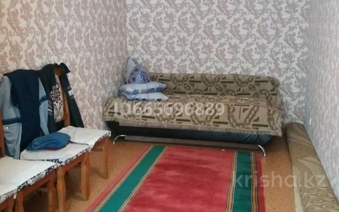 2-комнатная квартира, 45 м², 1/5 этаж помесячно, 1-й микрорайон 7  - изображение 4