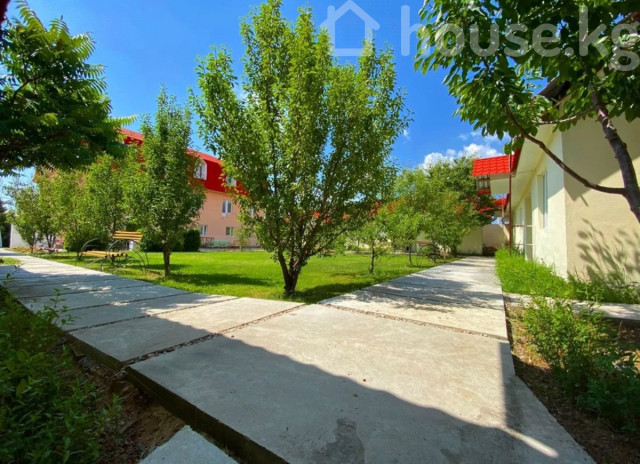 Коммерческая недвижимость, 220 м2, Иссык-Кульская область, Чолпон-Ата Чолпон-Ата - изображение 2