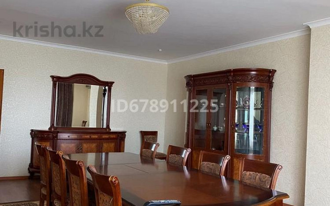 4-комнатная квартира, 182.3 м², 4/18 этаж помесячно, Кулманова 1Б - Акимат Атырау - изображение 3
