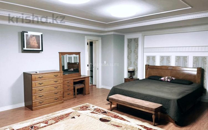 5-комнатная квартира, 250 м², 8/25 этаж помесячно, проспект Рахимжана Кошкарбаева 8 Астана - изображение 6
