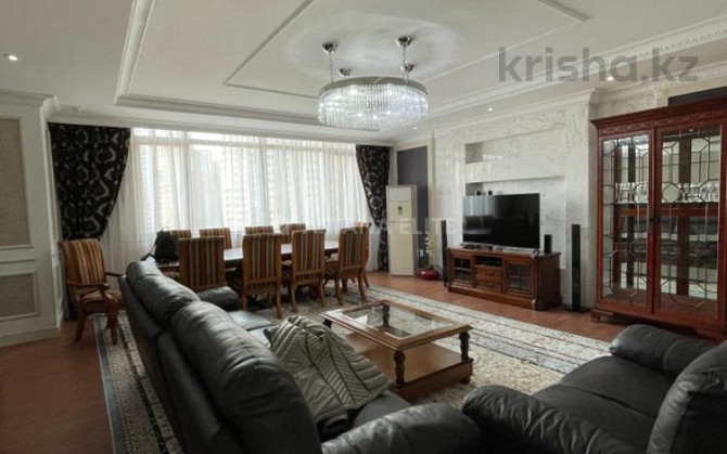 5-комнатная квартира, 250 м², 8/25 этаж помесячно, проспект Рахимжана Кошкарбаева 8 Астана - изображение 1