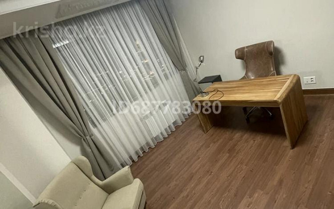 5-комнатная квартира, 202.3 м², 15/33 этаж помесячно, Байтурсынова 9 Астана - изображение 3