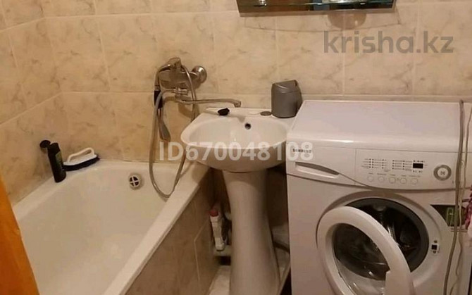 3-комнатная квартира, 65 м², 2/5 этаж помесячно, улица Утепова 24 Усть-Каменогорск - изображение 4
